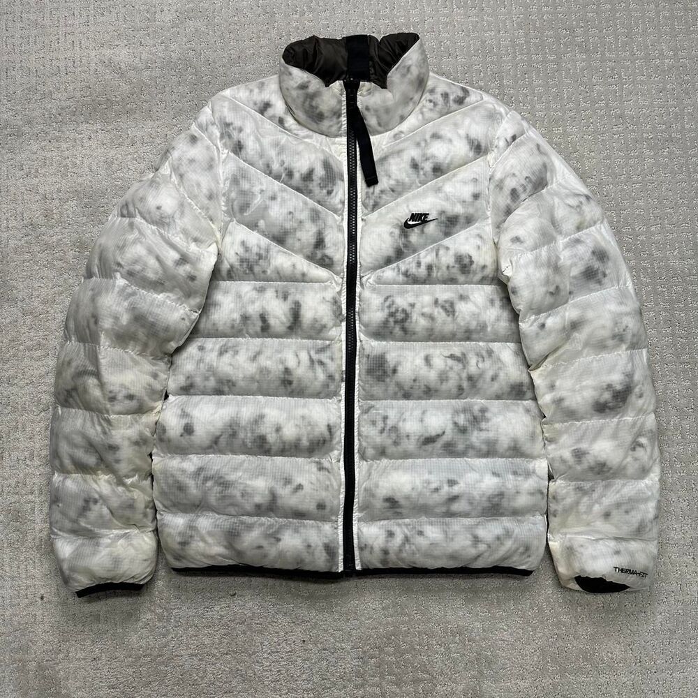 Nike Men's White and Grey Jacket